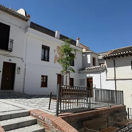 Casa Con Maravillosas Vistas Y Terraza * Granada