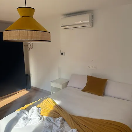 Casa Con Maravillosas Vistas Y Terraza *